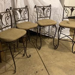 4 Bar Height Chairs