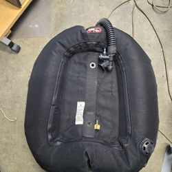 UTD Scuba Diving Doubles Wing