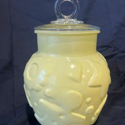 Vintage Hazel Atlas Yellow Gingerbread Man Cookie Jar With Lid MCM