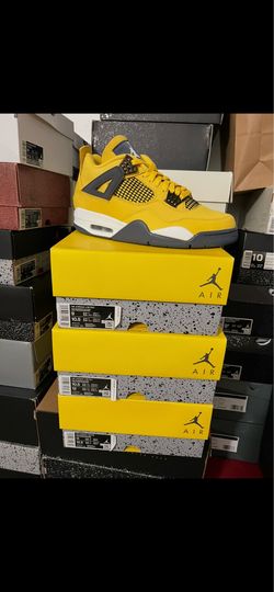 Jordan 4 Lightning
