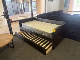 Dark Wood Daybed with Trundle