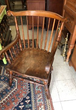 Large oak arm chair