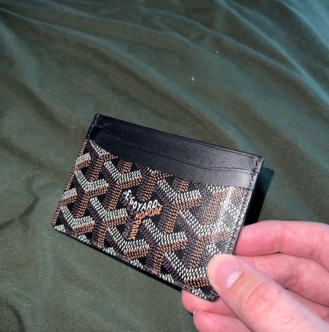 Goyard card holder 