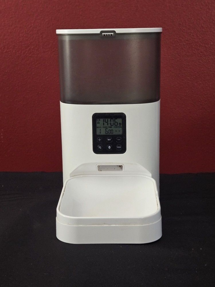 Automatic Cat/Dog feeder 