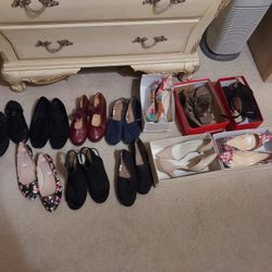 10  Pairs Of Woman's Shoes Size 9