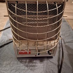 Old Electric Heater Works Great (Barely Used)
