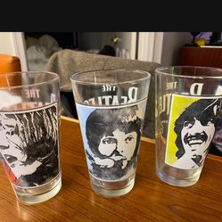 BEATLES GLASSES