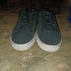 Puma Suede Size 7 Flower Print 