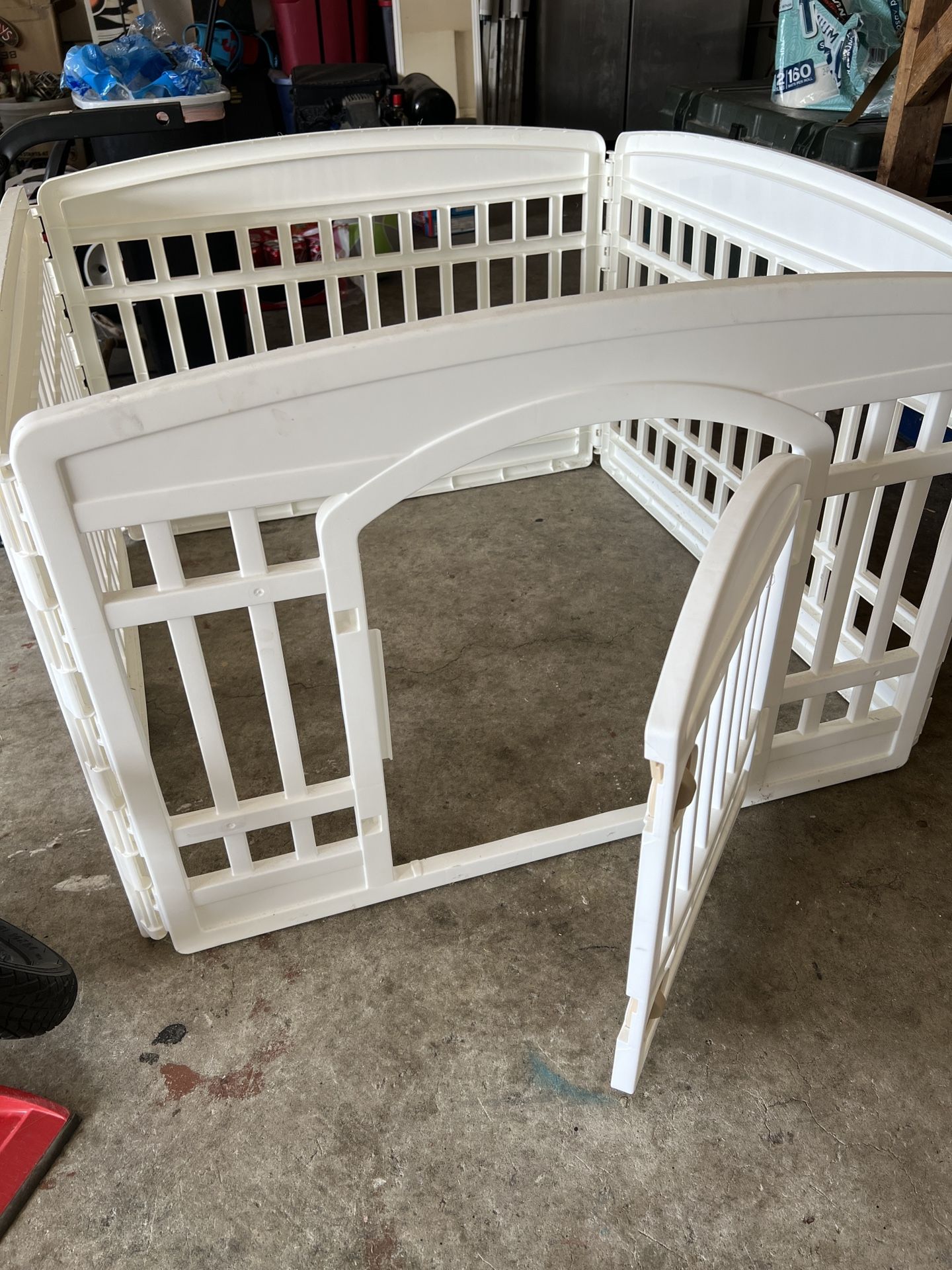 Doggie Gate- Playpen