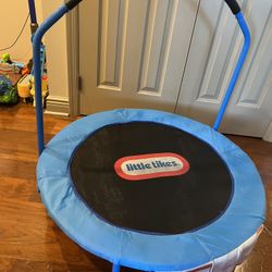 Kids Indoor trampoline 