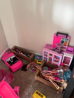 Barbie Dream House
