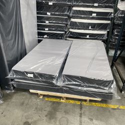 King Box Spring | Heavy-Duty Wood & Steel Construction | Factory Sealed, Never Used | Low Profile & Standard | Delivery Available