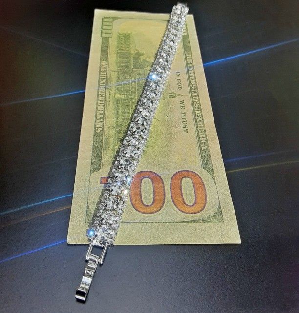 7.25 Inch White Gold Filled Crystal Tennis Bracelet