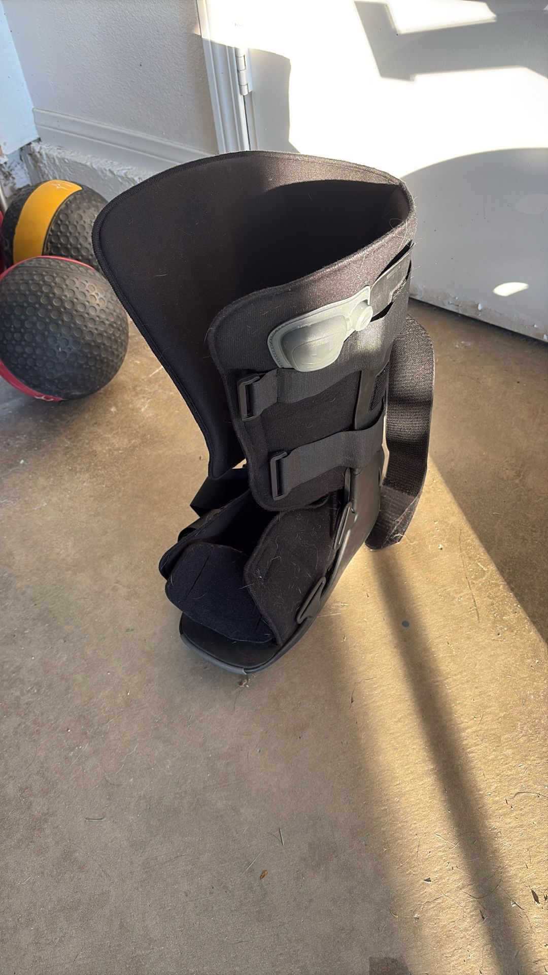 Left Walking Boot 