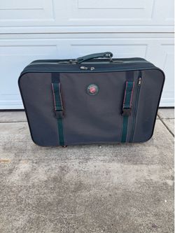 Navy Blue Medium/Large Rolling Suitcase Luggage