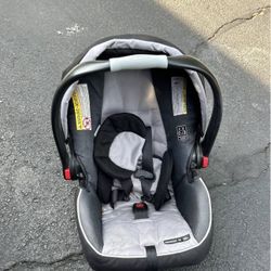 Graco Car seat 