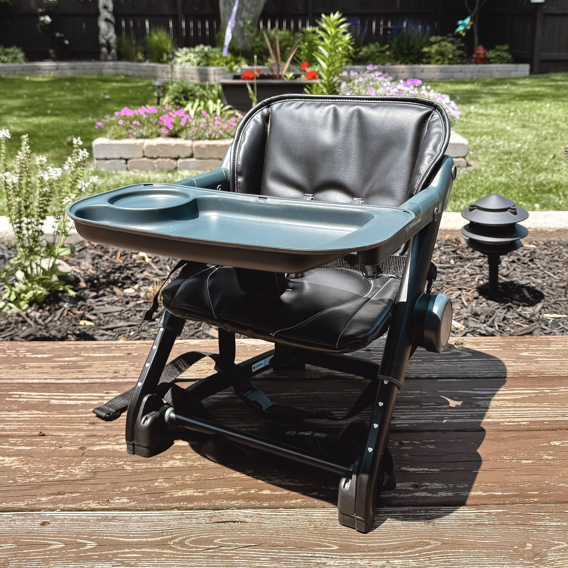 Unilove Feed Me 3-in-1 Transitional/Compact Travel High Chair Seat w/Swivel Tray (Infants/Toddlers) - Bubble Black - Vegan Leather