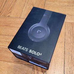 Beats Solo3 2019 Wireless Headphones Black UNUSED/ Open Box