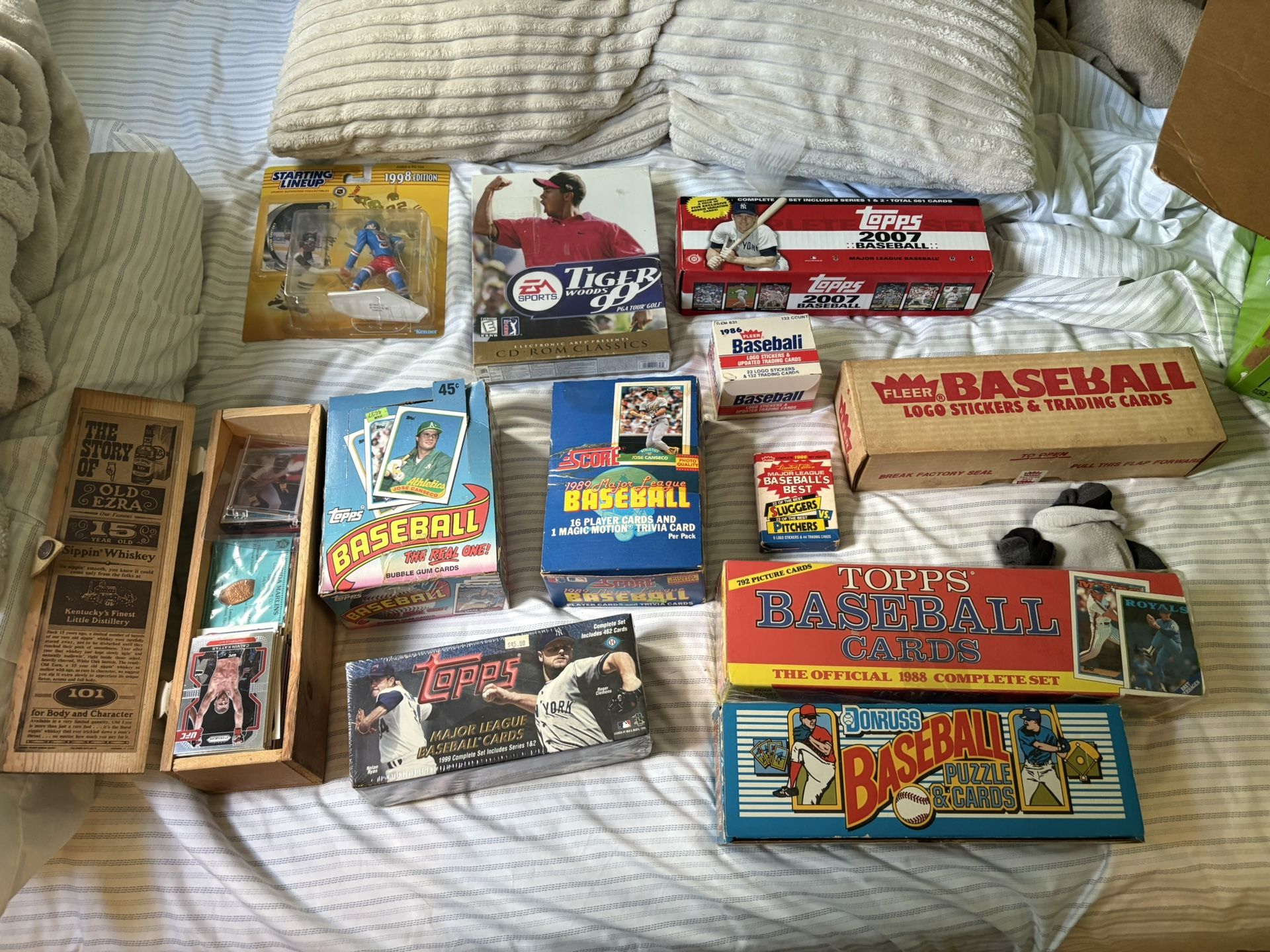 Baseball card sets