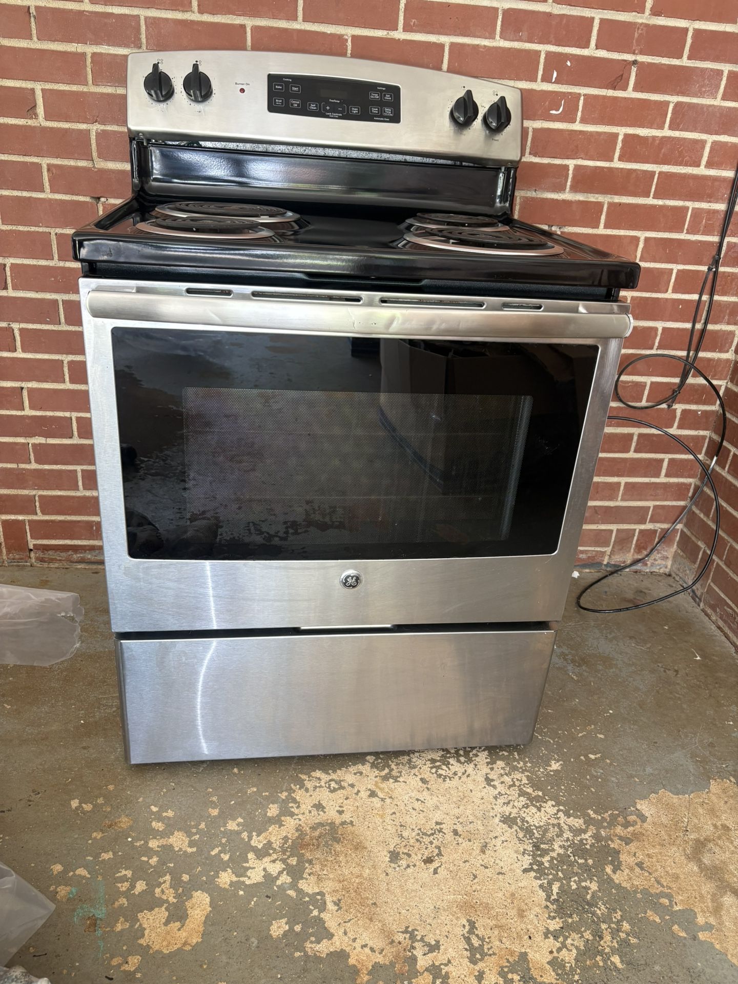 GE Stove
