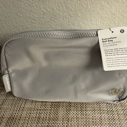 LULULEMON Everywhere Beltbag