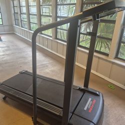 Treadmill 