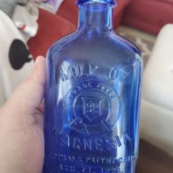 Chas H. Phillips Milk Of Magnesia Blue Cobalt Jar