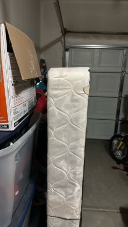 Queen box spring and frame