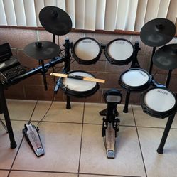 Simmons Titan 50 Drum Set COMPLETE