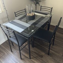 Dining Table Set 
