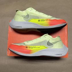 Nike Zoom X Vaporfly Next 2% Fast Pack men’s size 14 running shoes!