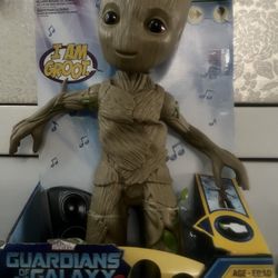 New  Marvel Guardians of the Galaxy Dancing Groot