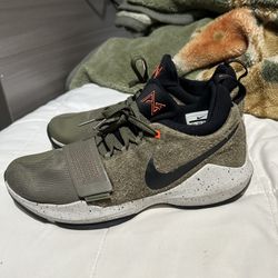 Nike PG 1 elements 