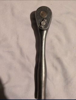VINTAGE CORNWELL 3/8 DRIVE RATCHET