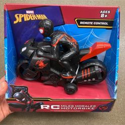 NWT Spiderman remote control motorbike