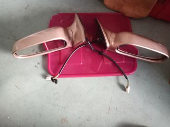 96 Toyota Corolla powered Door Mirror set Still Available 9/8/2021