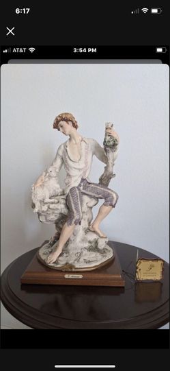 Giuseppe Armani Porcelain Figurine