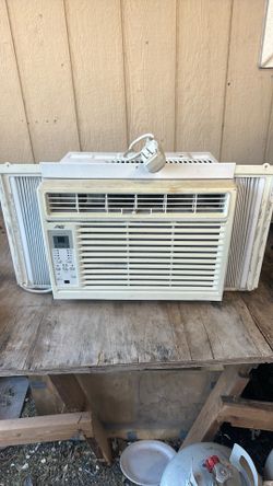 Artic king window a/c unit