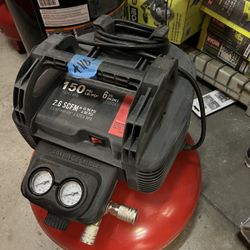 Porter Cable Air Compressor 6 Gallón $110