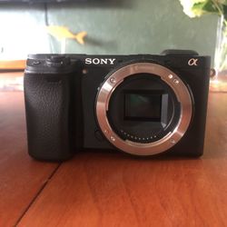 Sony a6300 - Excellent Condition