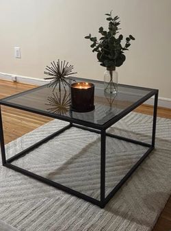 Modern Glass coffee table