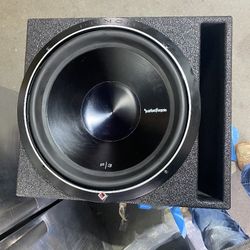 **Rockford Fosgate 15" Subs + 1 Fox Box Enclosure(Like New)**