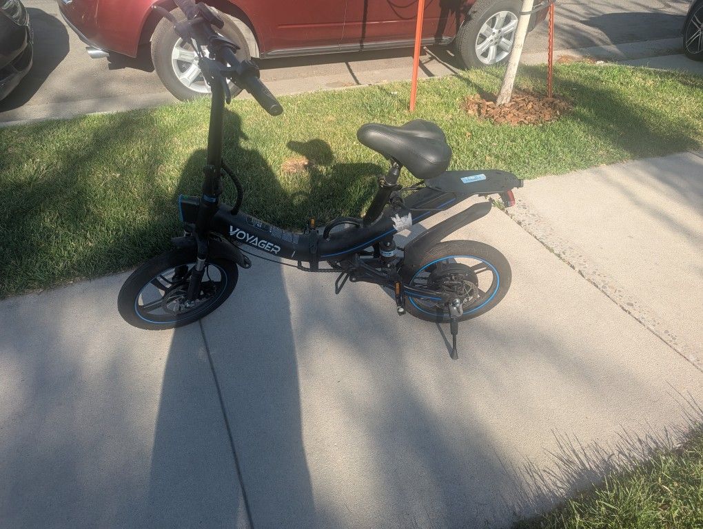 Voyager E Bike