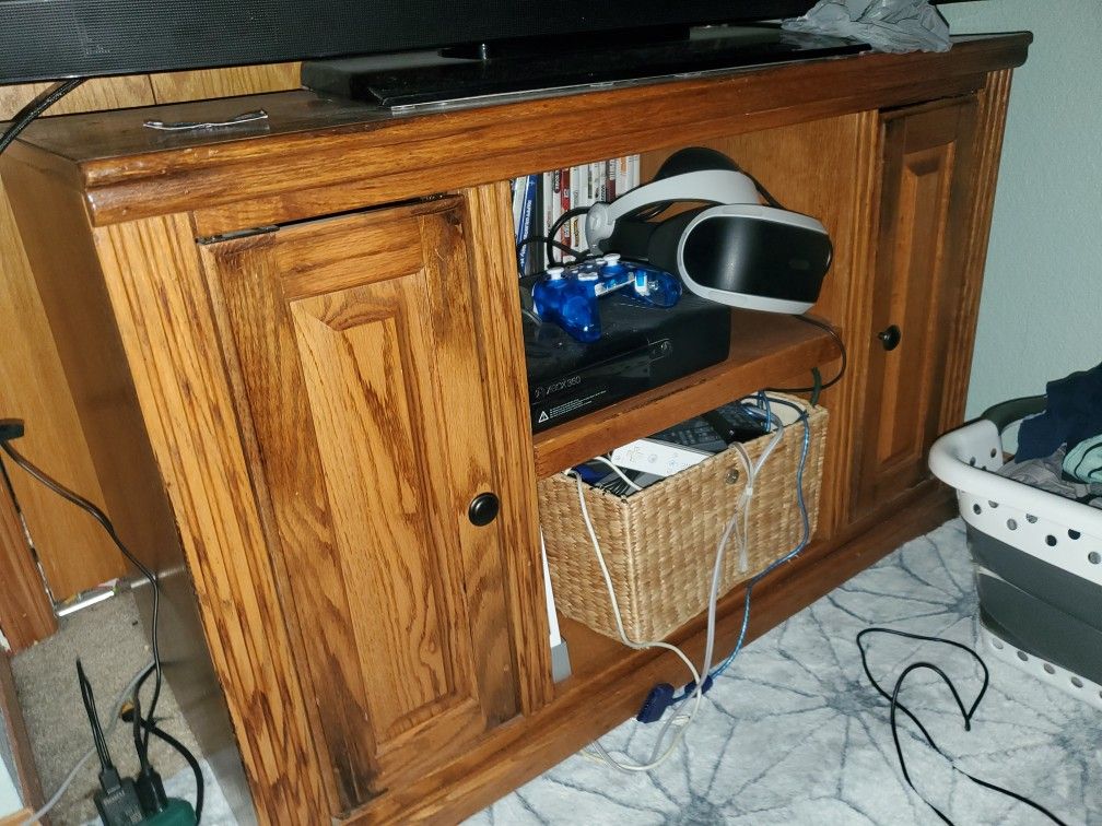 Real Wood TV Stand