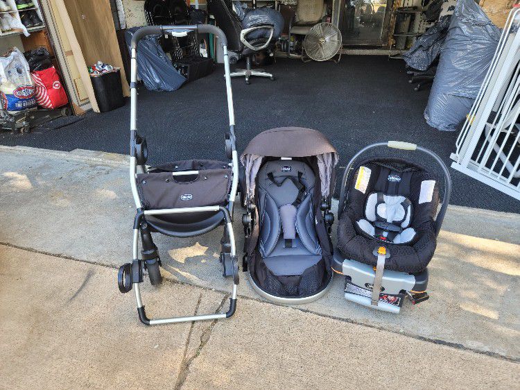 Chicco Stroller And Carseat Combo Exp2023