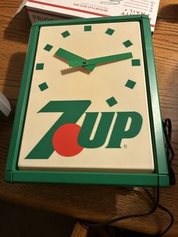 7UP Light Up Clock