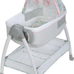 Like new! Graco Dream Suite Bassinet and Changer  - Tasha 