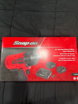 Snap-on 18V MonsterLithium Cordless Impact Wrench Kit