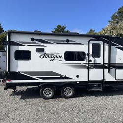 2020 Grand Design Imagine XLS 17MKE Travel Trailer