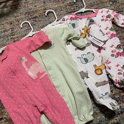 Baby girl clothes *please read post, thank you*